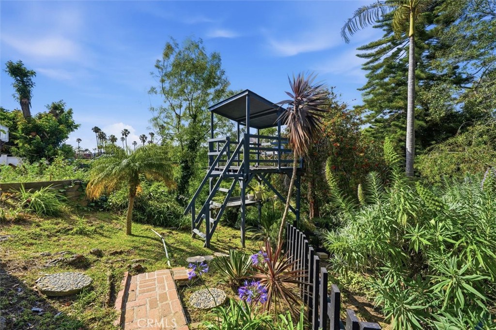 255 Ocean View, Newport Beach CA 92663 - photo 30