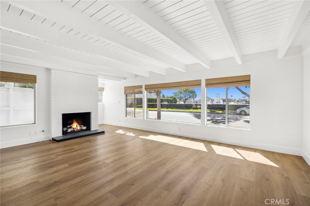 2551 Bayshore Drive, Newport Beach CA 92663 - photo 3