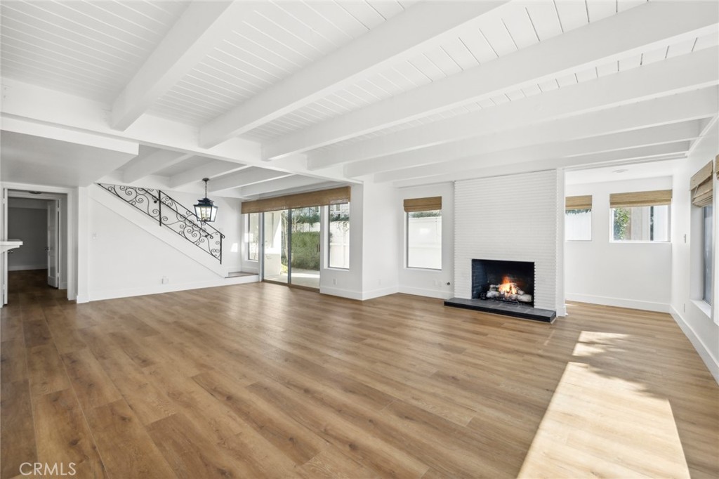 2551 Bayshore Drive, Newport Beach CA 92663 - photo 7