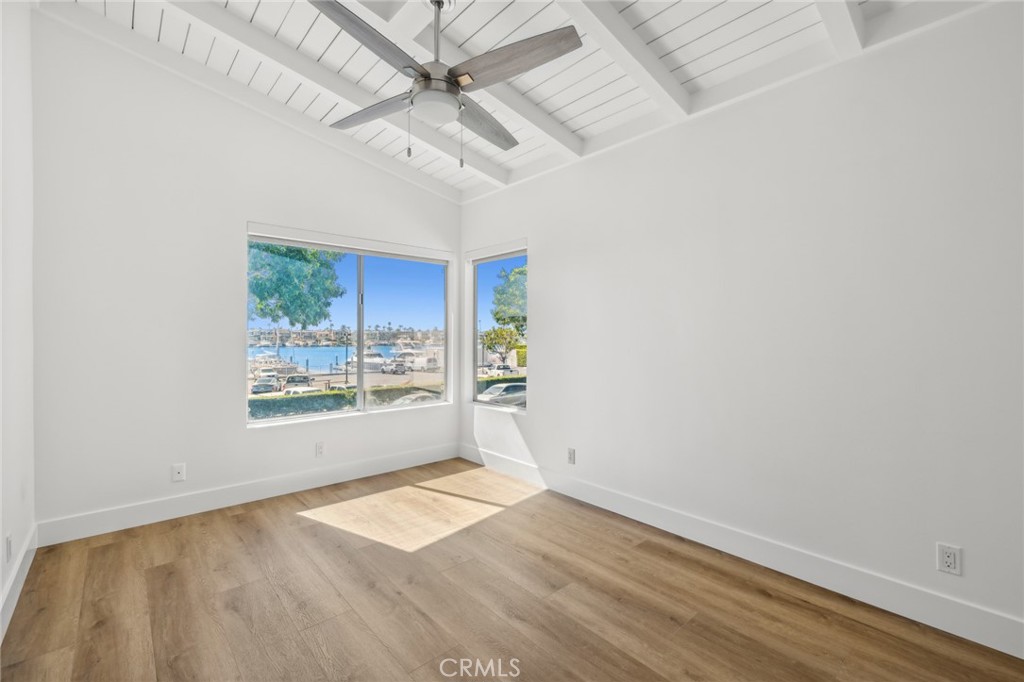 2551 Bayshore Drive, Newport Beach CA 92663 - photo 18
