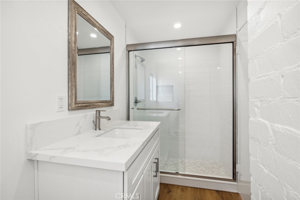 2551 Bayshore Drive, Newport Beach CA 92663 - photo 20
