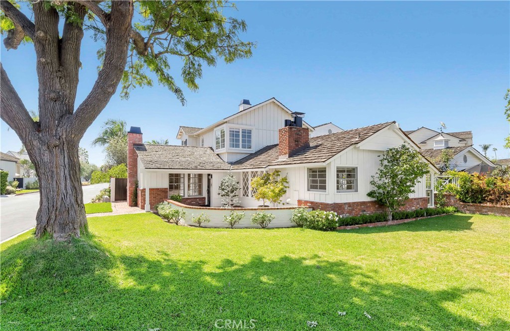 2562 Vista Drive, Newport Beach CA 92663 - photo 1