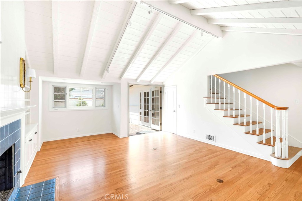 2562 Vista Drive, Newport Beach CA 92663 - photo 10