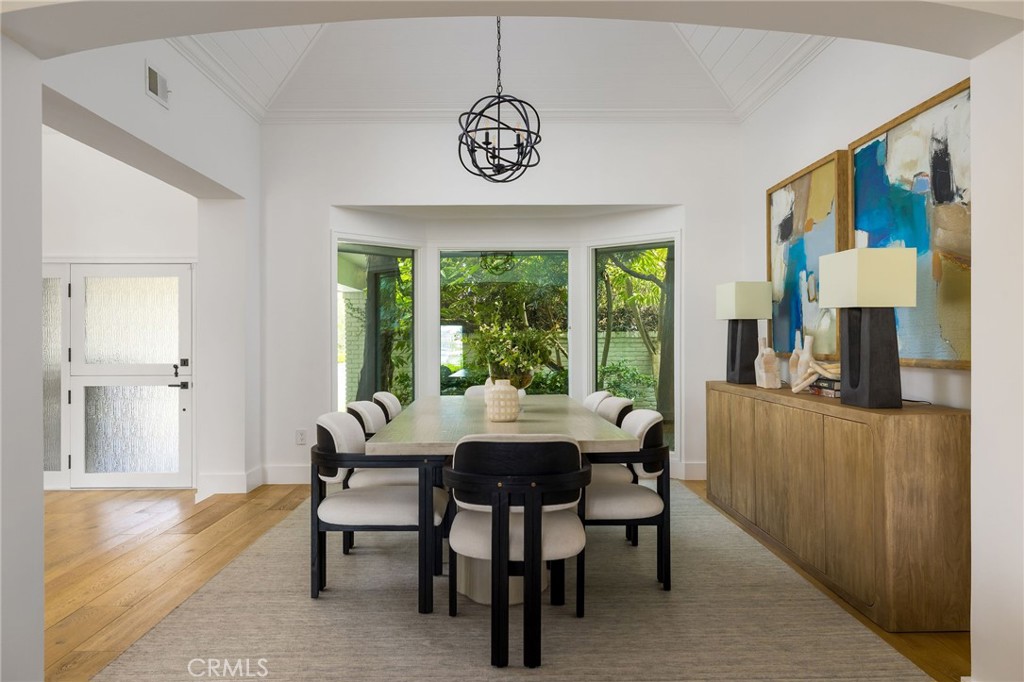 2572 Bayshore Drive, Newport Beach CA 92663 - photo 6