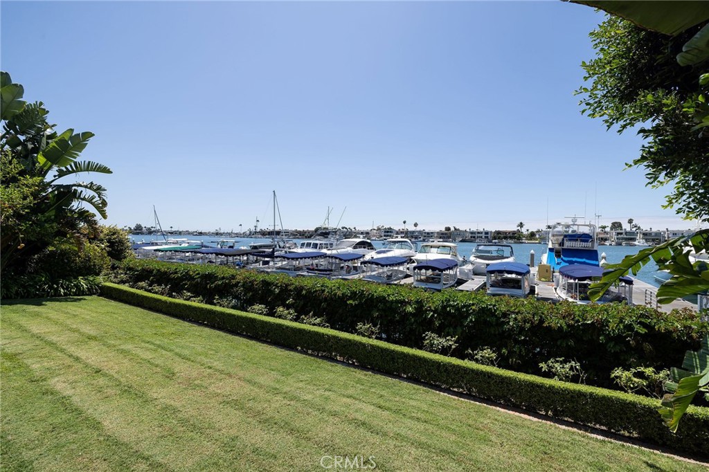 2572 Bayshore Drive, Newport Beach CA 92663 - photo 24