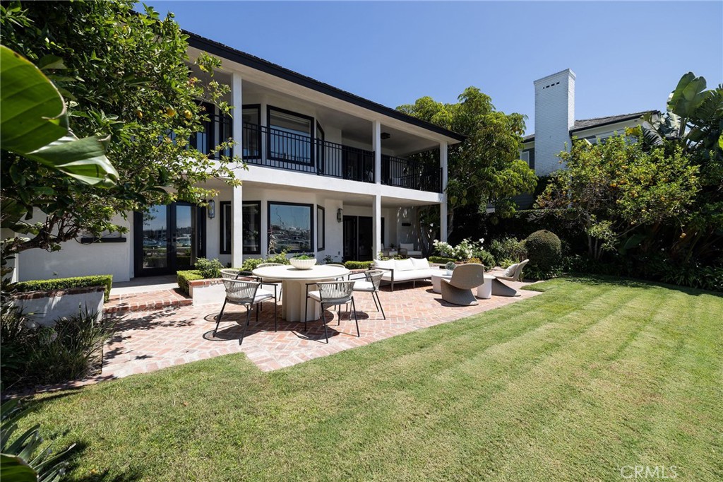 2572 Bayshore Drive, Newport Beach CA 92663 - photo 26