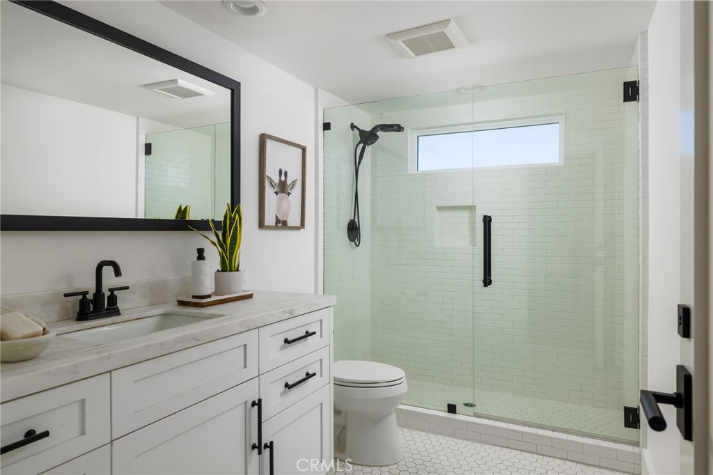 2572 Bayshore Drive, Newport Beach CA 92663 - photo 39
