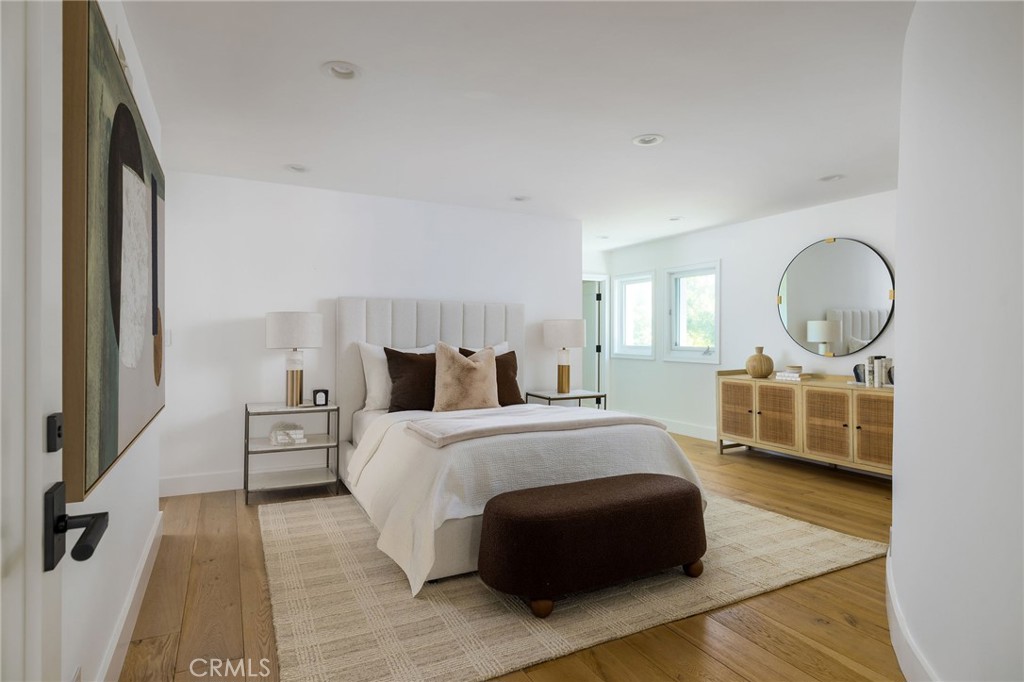 2572 Bayshore Drive, Newport Beach CA 92663 - photo 41