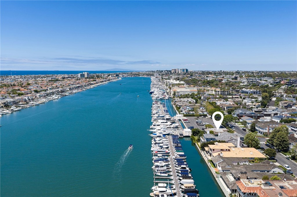 2572 Bayshore Drive, Newport Beach CA 92663 - photo 48