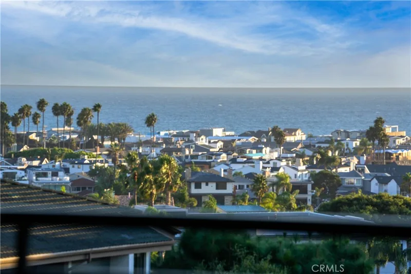 260 Cagney Lane 308, Newport Beach, CA 92663