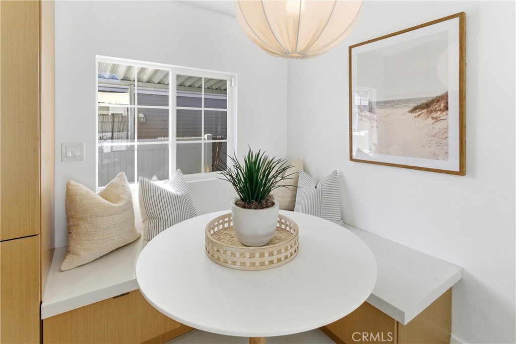 260 Mayflower, Newport Beach CA 92660 - photo 11