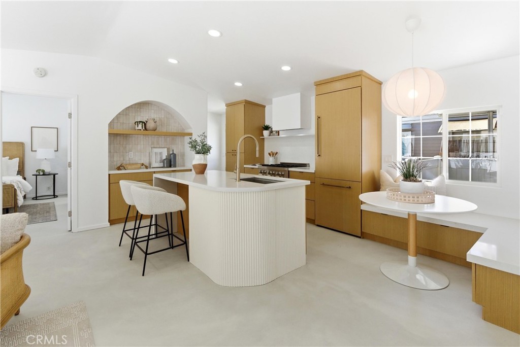 260 Mayflower, Newport Beach CA 92660 - photo 13