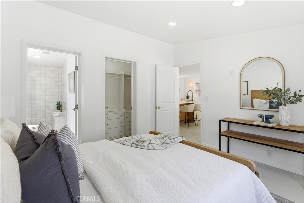 260 Mayflower, Newport Beach CA 92660 - photo 18