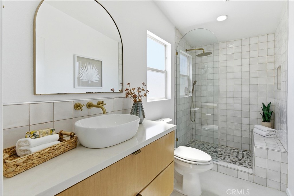 260 Mayflower, Newport Beach CA 92660 - photo 20
