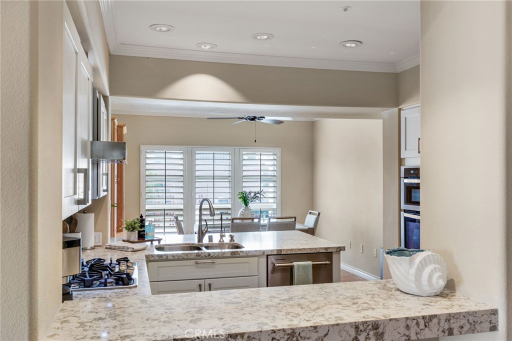 2600 213 Newport, Newport Beach CA 92663 - photo 14