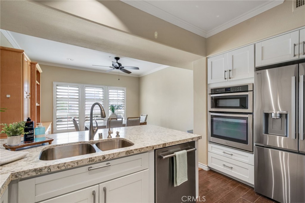 2600 213 Newport, Newport Beach CA 92663 - photo 17