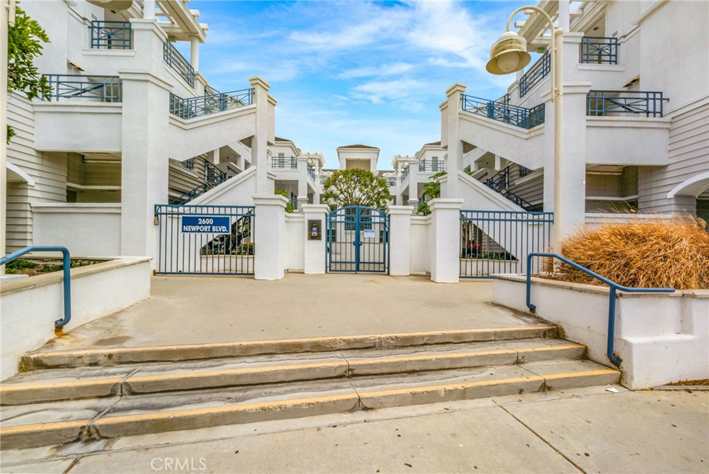 2600 213 Newport, Newport Beach CA 92663 - photo 40
