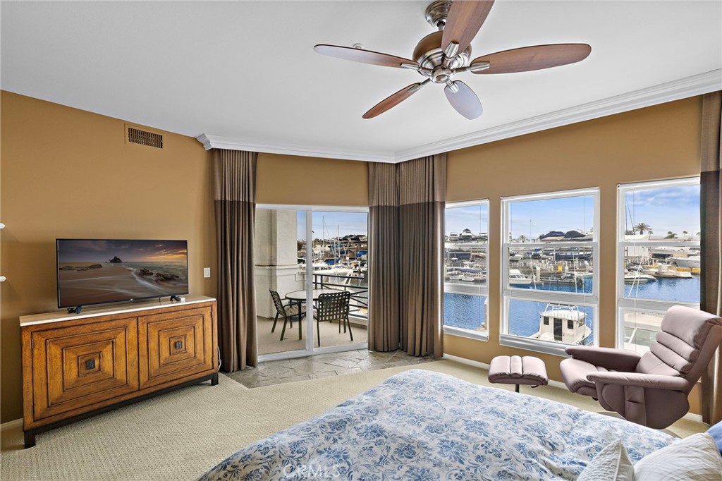 2600 Newport Boulevard 215, Newport Beach CA 92663 - photo 1