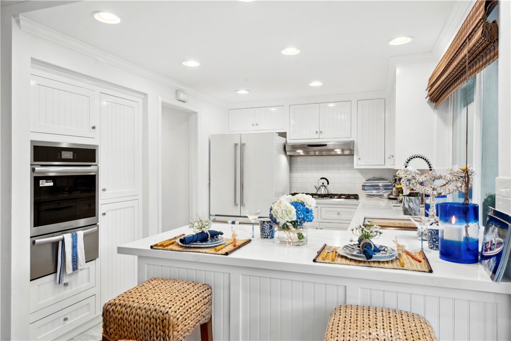 2612 Vista Del Oro, Newport Beach CA 92660 - photo 9