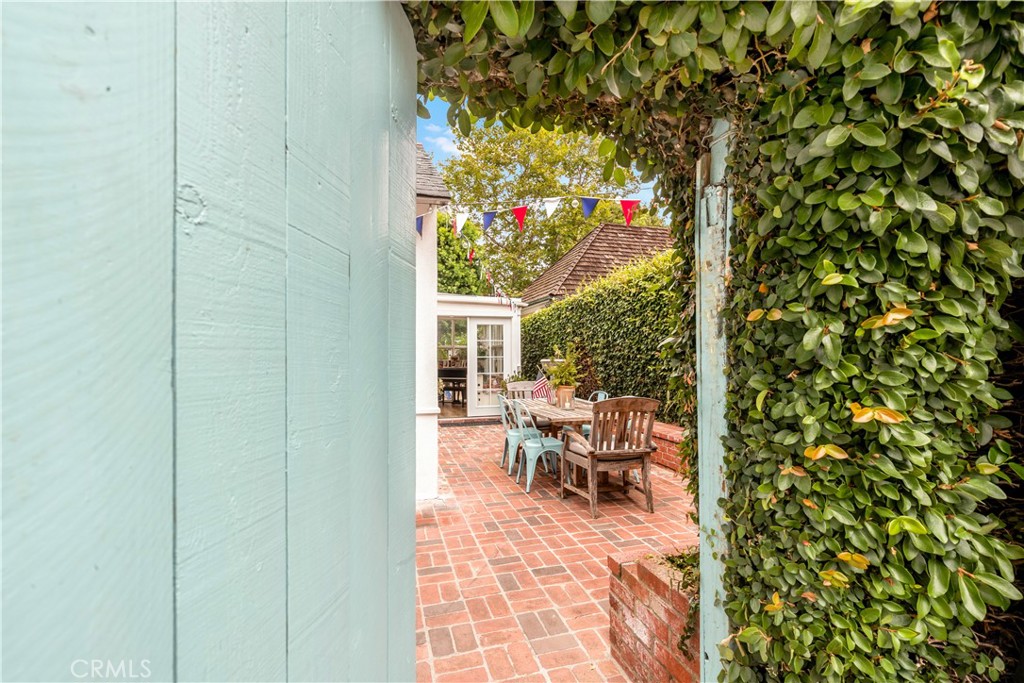 2632 Vista Drive, Newport Beach CA 92663 - photo 26