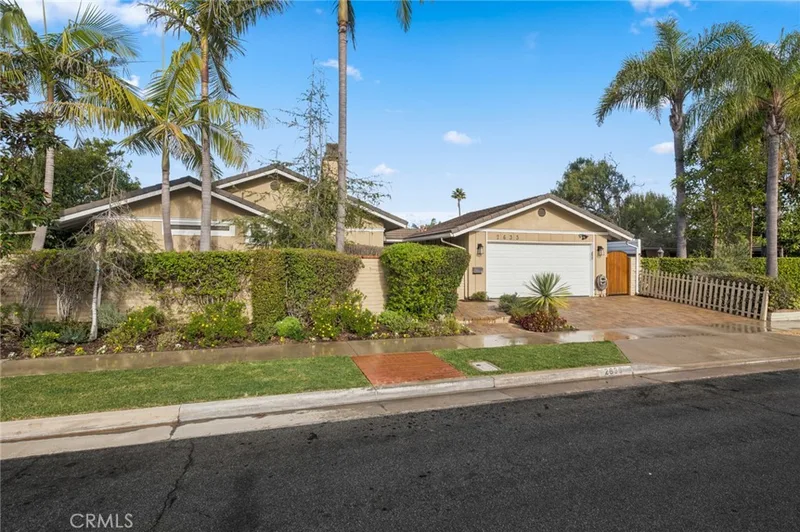 2633 Buckeye Street, Newport Beach, CA 92660