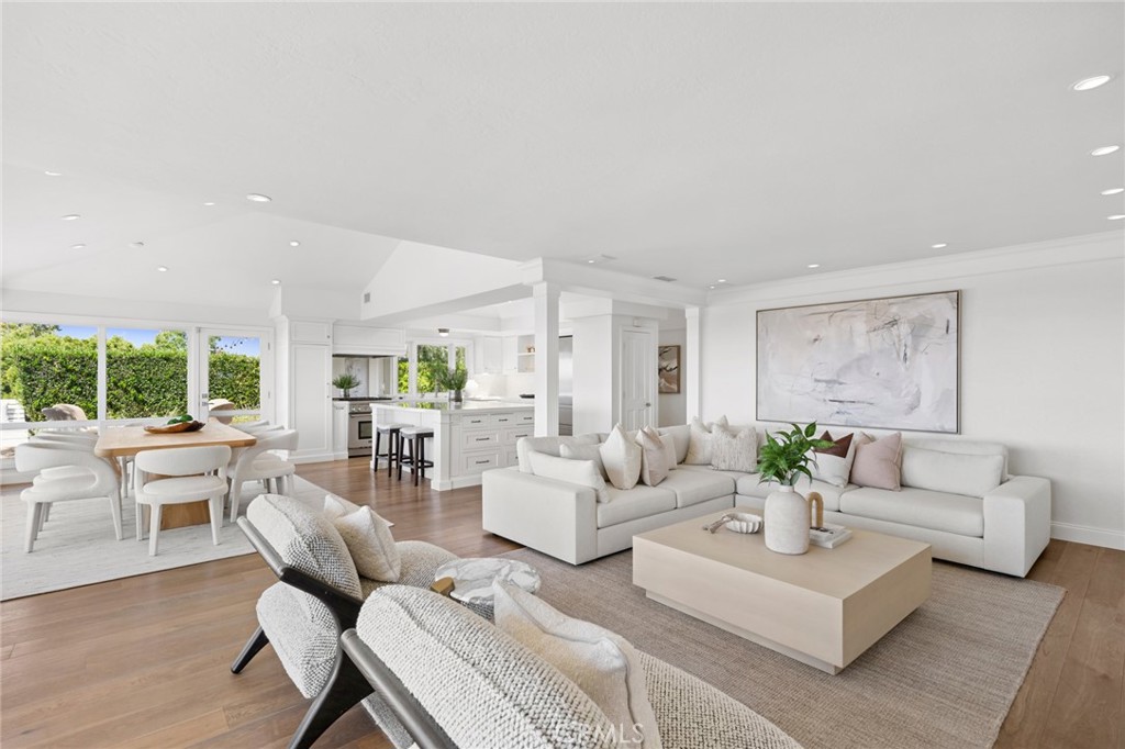 2639 Buckeye Street, Newport Beach CA 92660 - photo 12