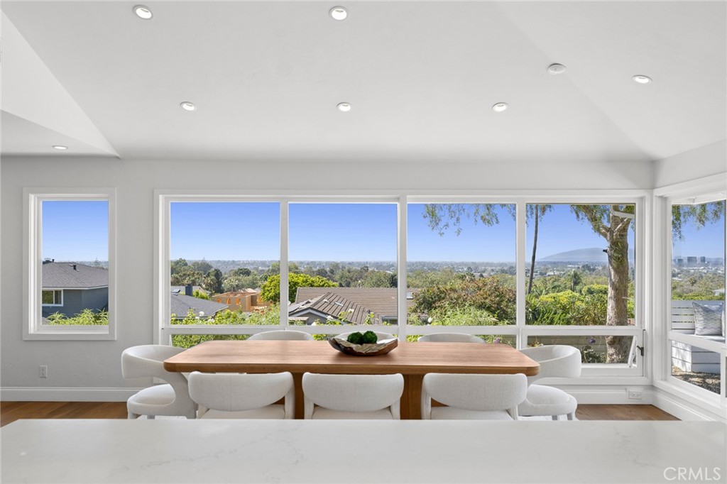 2639 Buckeye Street, Newport Beach CA 92660 - photo 21
