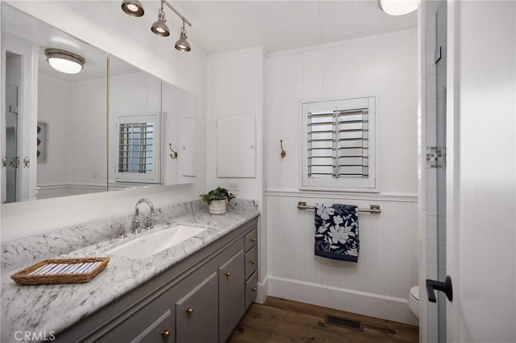264 Mayflower, Newport Beach CA 92660 - photo 30
