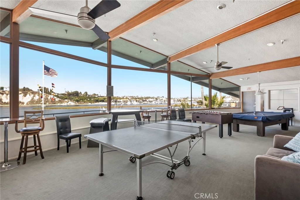 264 Mayflower, Newport Beach CA 92660 - photo 36