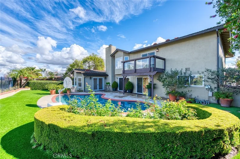 2641 Alta Vista, Newport Beach, CA 92660