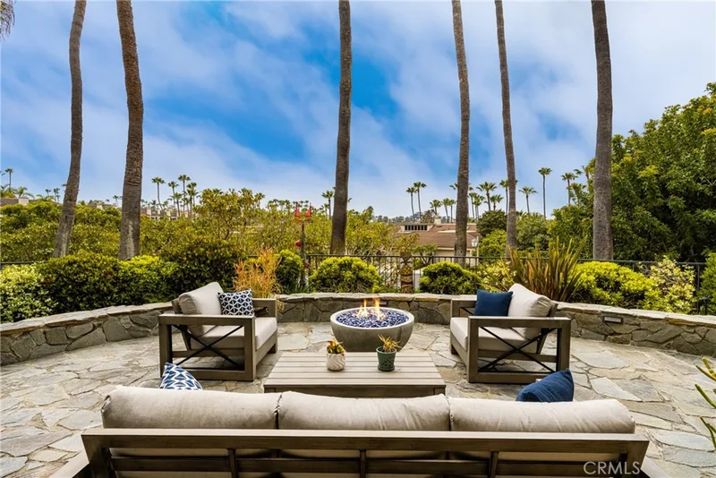 27 Seabrook 73, Newport Beach