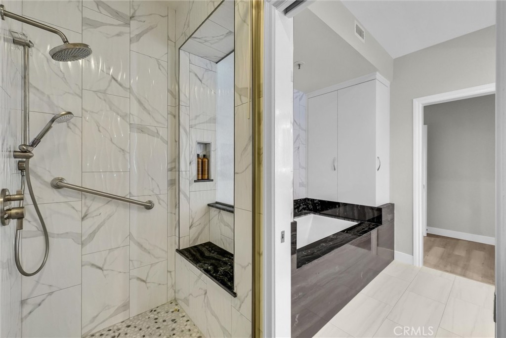 270 Cagney 207, Newport Beach CA 92663 - photo 16