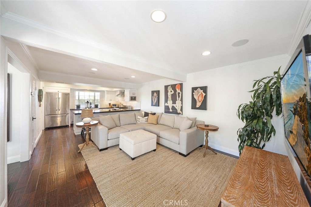 Family room off kitchen - 2707 Hillside Drive, Newport Beach CA 92660 - photo 4