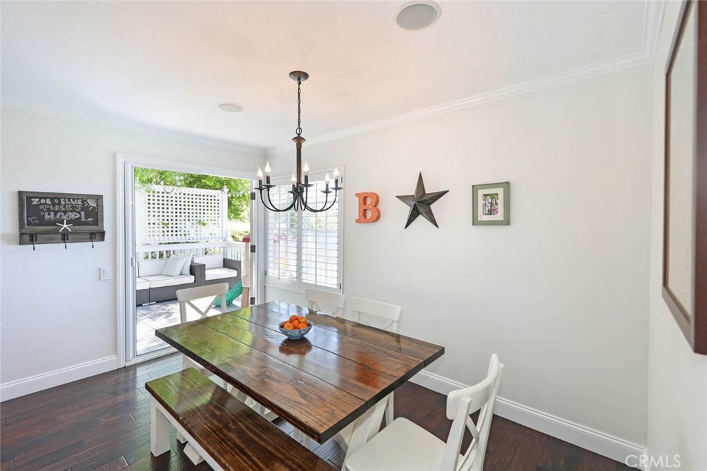 Formal dining room - 2707 Hillside Drive, Newport Beach CA 92660 - photo 7