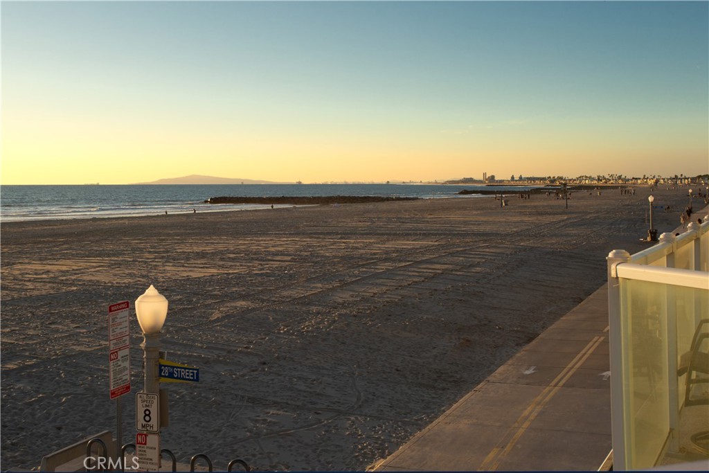 2712 W Oceanfront, Newport Beach CA 92663 - photo 6