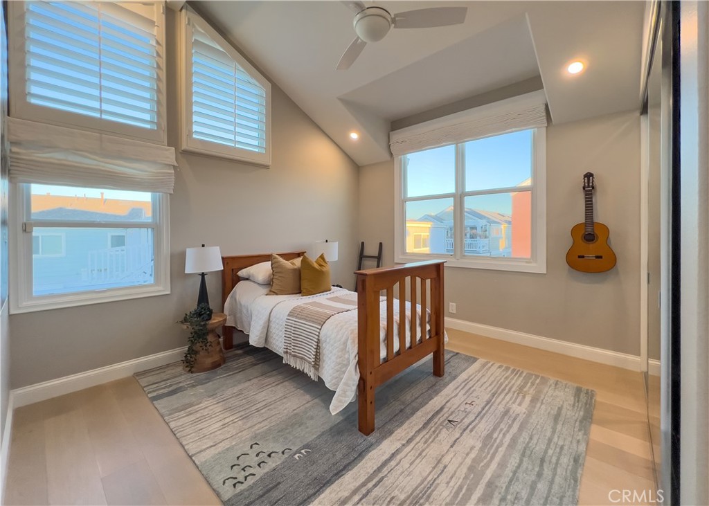 2712 W Oceanfront, Newport Beach CA 92663 - photo 18
