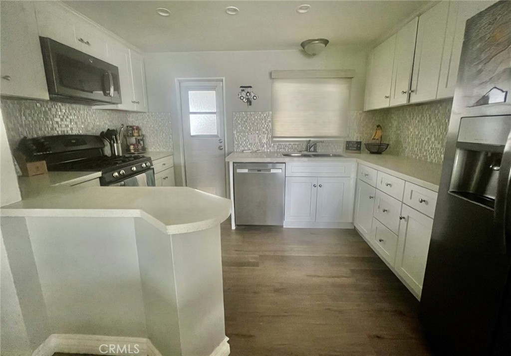 273 Revere, Newport Beach CA 92660 - photo 10