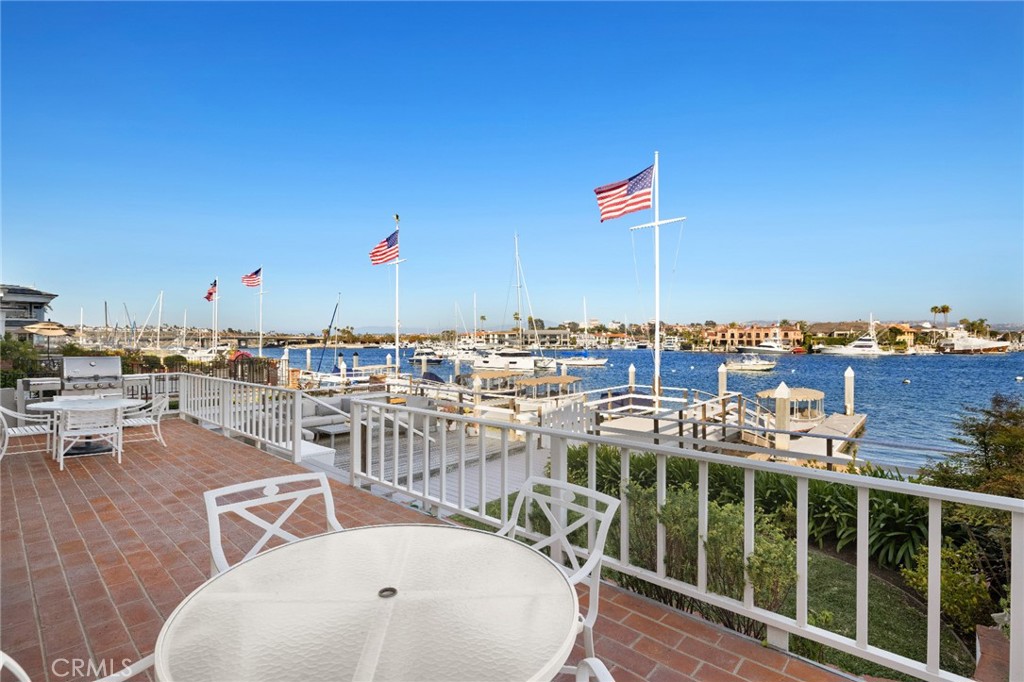 2732 Bayshore Drive, Newport Beach CA 92663 - photo 29