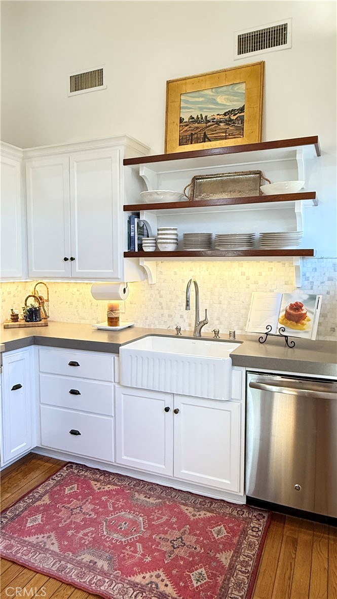 Mahogany edged shelving - 28 1/2 Beacon Bay, Newport Beach CA 92660 - photo 9