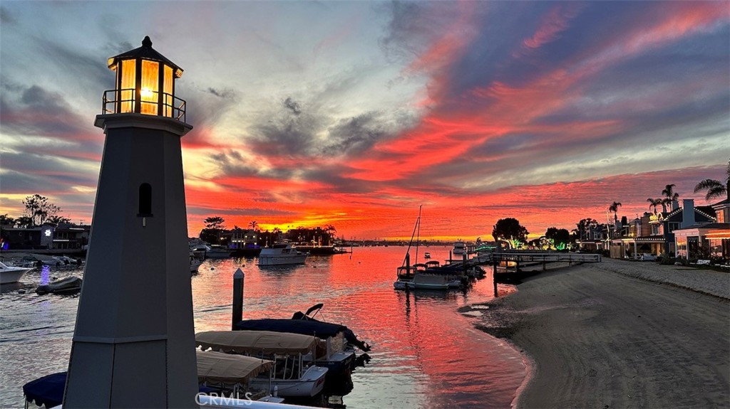 Sunset from the dock across the street - 28 1/2 Beacon Bay, Newport Beach CA 92660 - photo 23