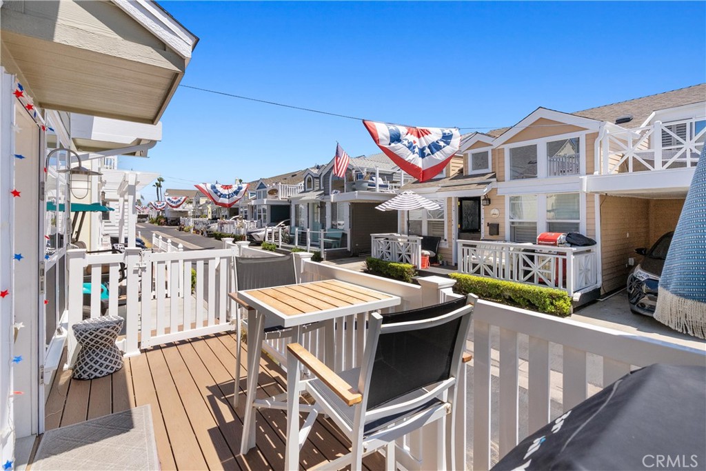 28 Cabrillo Street, Newport Beach CA 92663 - photo 3