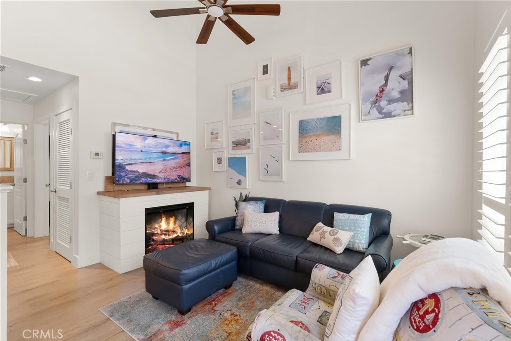 28 Cabrillo Street, Newport Beach CA 92663 - photo 5