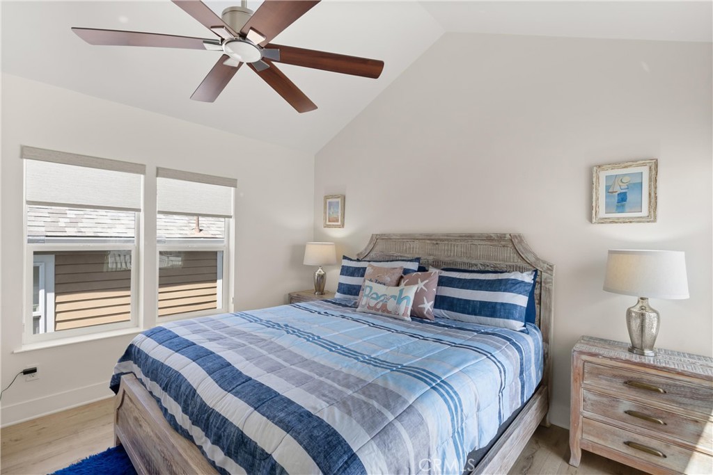 28 Cabrillo Street, Newport Beach CA 92663 - photo 17