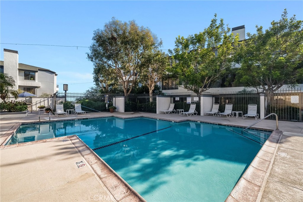 280 Cagney 103, Newport Beach CA 92663 - photo 29