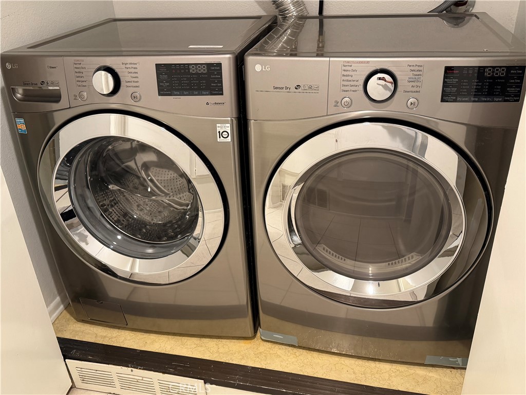 Washer Dryer - 280 Cagney 204, Newport Beach CA 92663 - photo 6