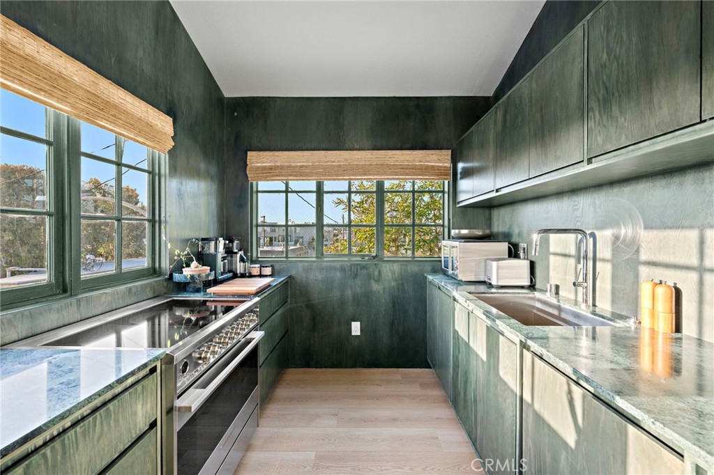 2808 Lafayette, Newport Beach CA 92663 - photo 60