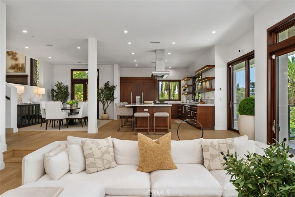 2907 Cliff Drive, Newport Beach CA 92663 - photo 11