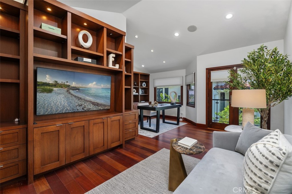 Office - 2907 Cliff Drive, Newport Beach CA 92663 - photo 22