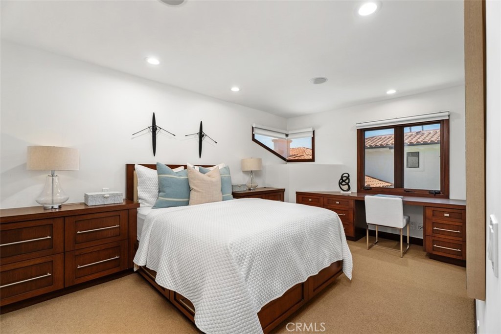 2907 Cliff Drive, Newport Beach CA 92663 - photo 30