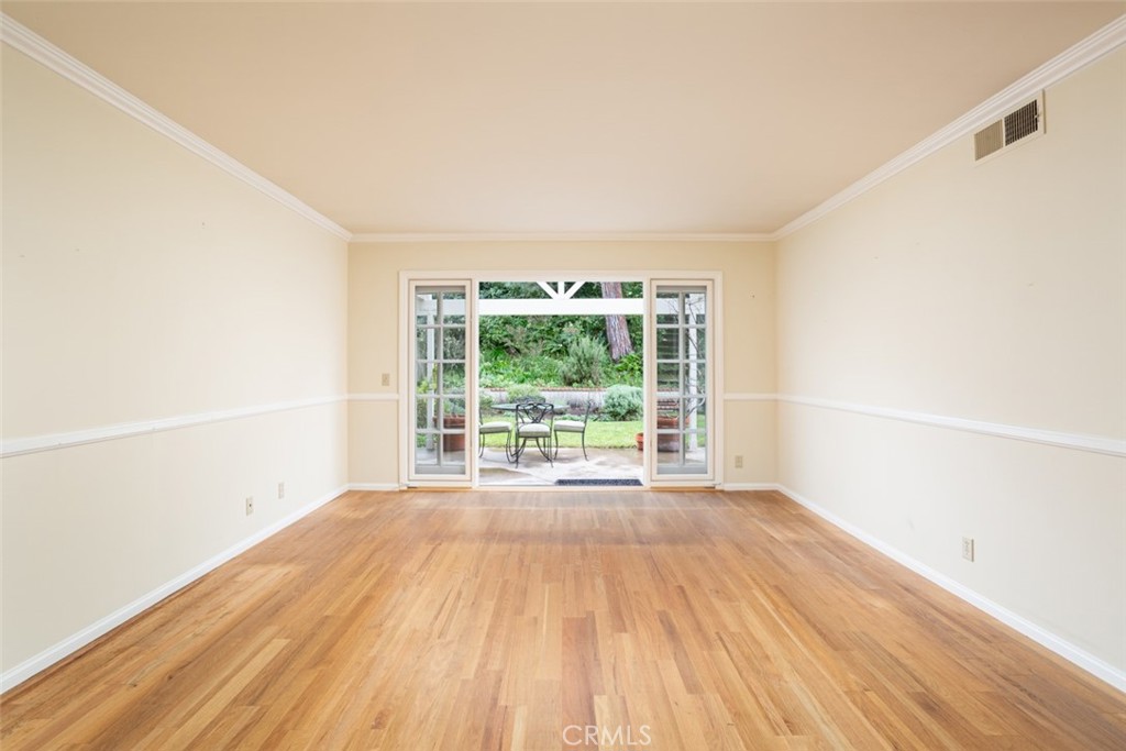 Dining Room - 2912 Catalpa, Newport Beach CA 92660 - photo 6